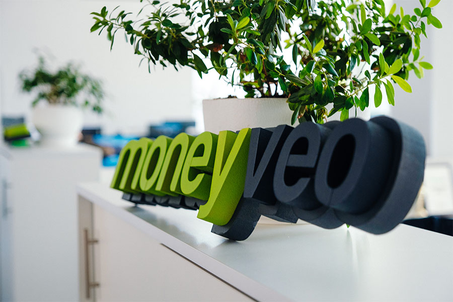 Миттєвий кредит на карту від Moneyveo